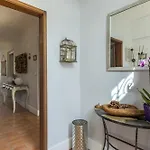 Maison Dix Neffies