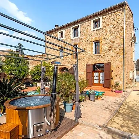 Bed and Breakfast Maison Dix